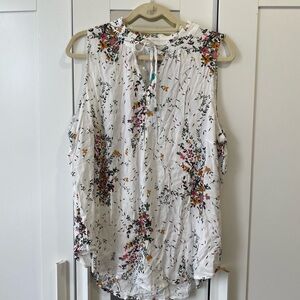 Market & Spruce Ava Sleeveless Blouse - White and Multicolor